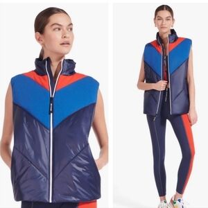 New Balance NWT Women's STAUD Puffer Vest Small oversized fit pockets